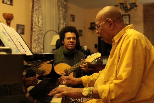 Chucho Valdés e Hamilton de Holanda (Foto de Marcos Portinari)