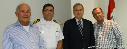 O presidente do conselho deliberativo, Alfredo Vilela Cortez, o capitão dos portos de Alagoas, capitão de mar-e-guerra, Levi Alves da Silva, o suplente do conselho deliberativo, Otávio Lessa Santos e o presidente reeleito da Soamar/AlL, Eduardo Auto Guimarães