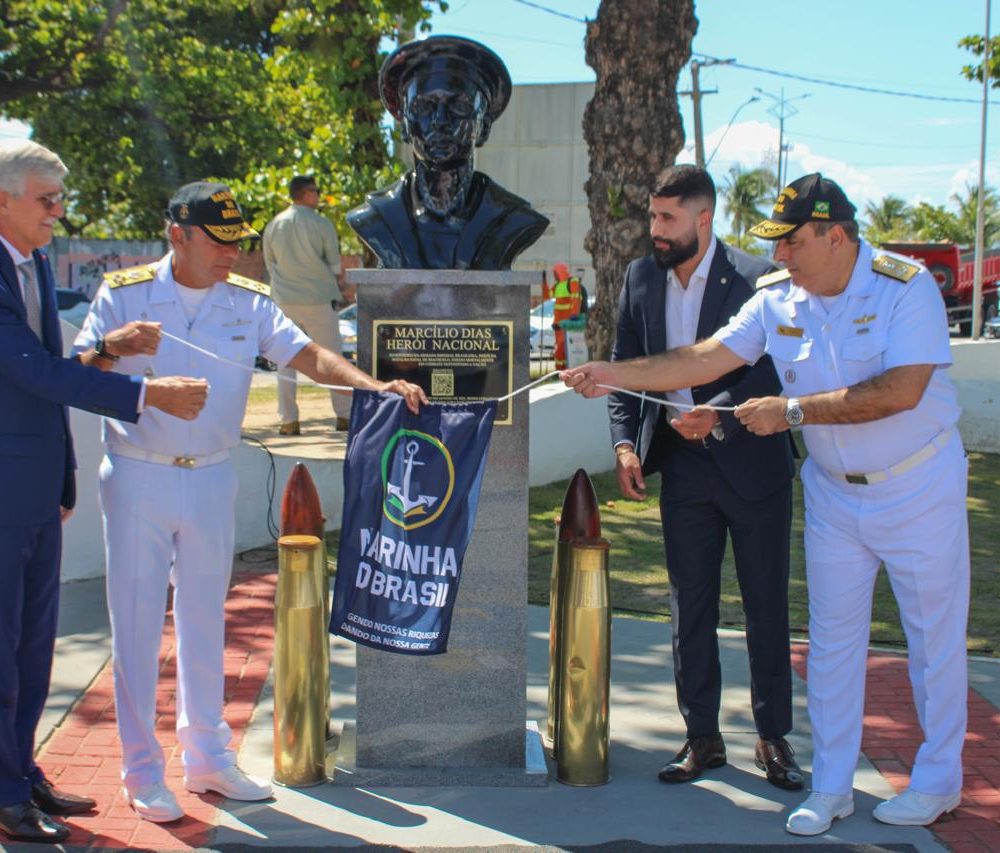 Homenagem ao Herói da Pátria, Marinheiro Marcílio Dias